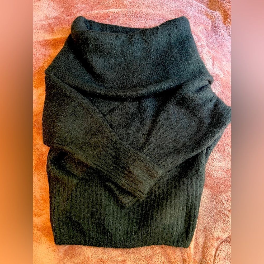 Black forever 21 off shoulder dress sweater. Size L. Never been worn, no tags.